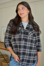 Load image into Gallery viewer, Black Plaid Collar
